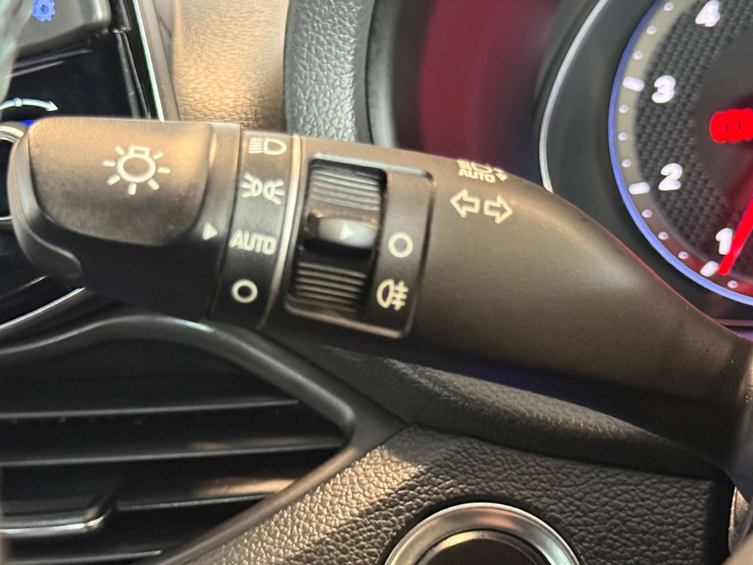 Used Hyundai i30 2018 for sale - 78213853: Photo 45