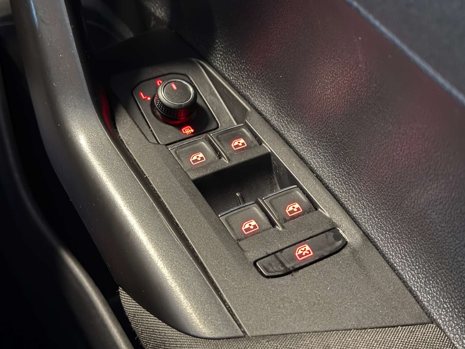 Used Volkswagen Polo 2018 for sale - 76830216: Photo 11