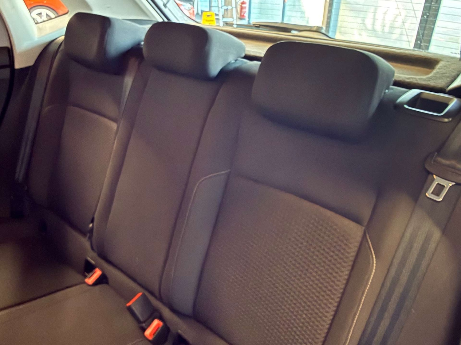 Used Volkswagen Polo 2018 for sale - 76830216: Photo 15