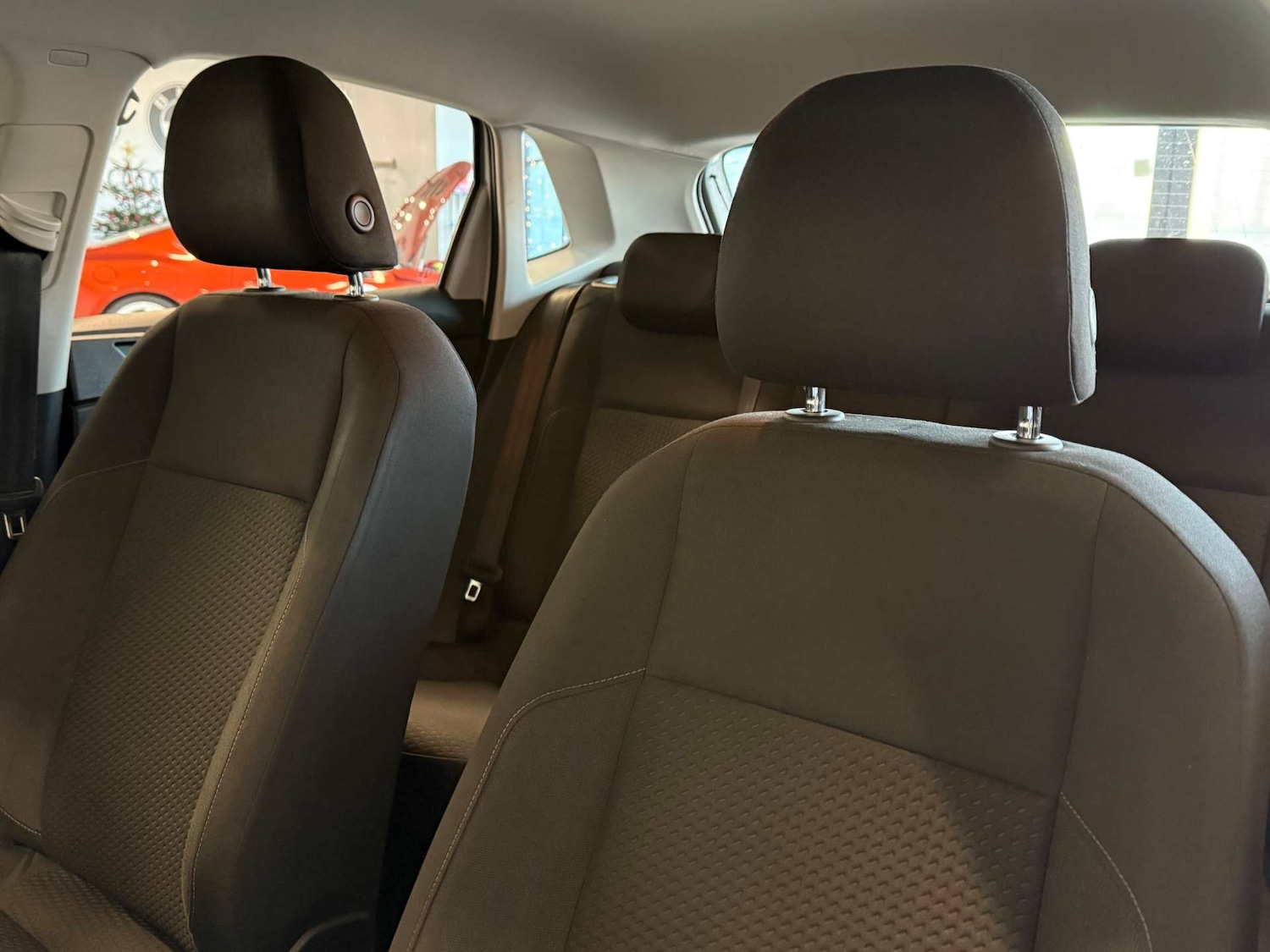 Used Volkswagen Polo 2018 for sale - 76830216: Photo 18