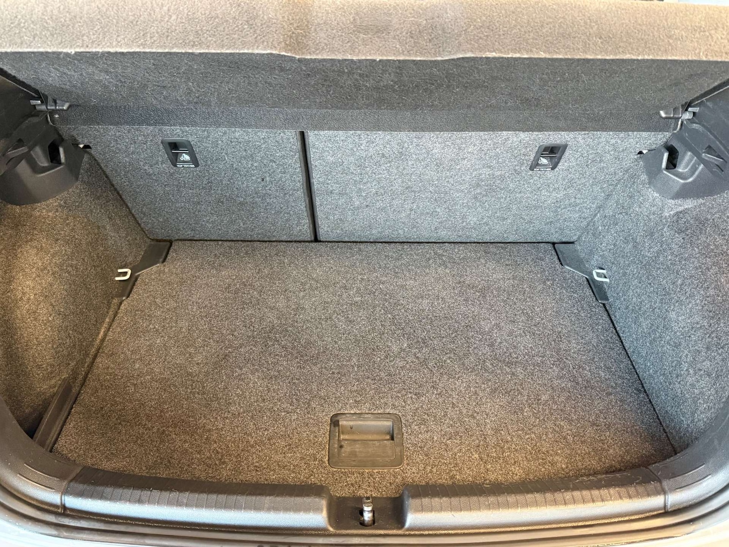 Used Volkswagen Polo 2018 for sale - 76830216: Photo 32