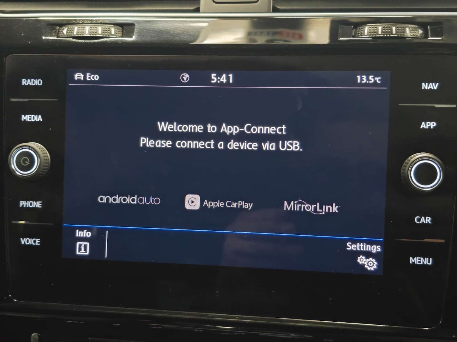 Used Volkswagen Golf 2018 for sale - 77656607: Photo 21