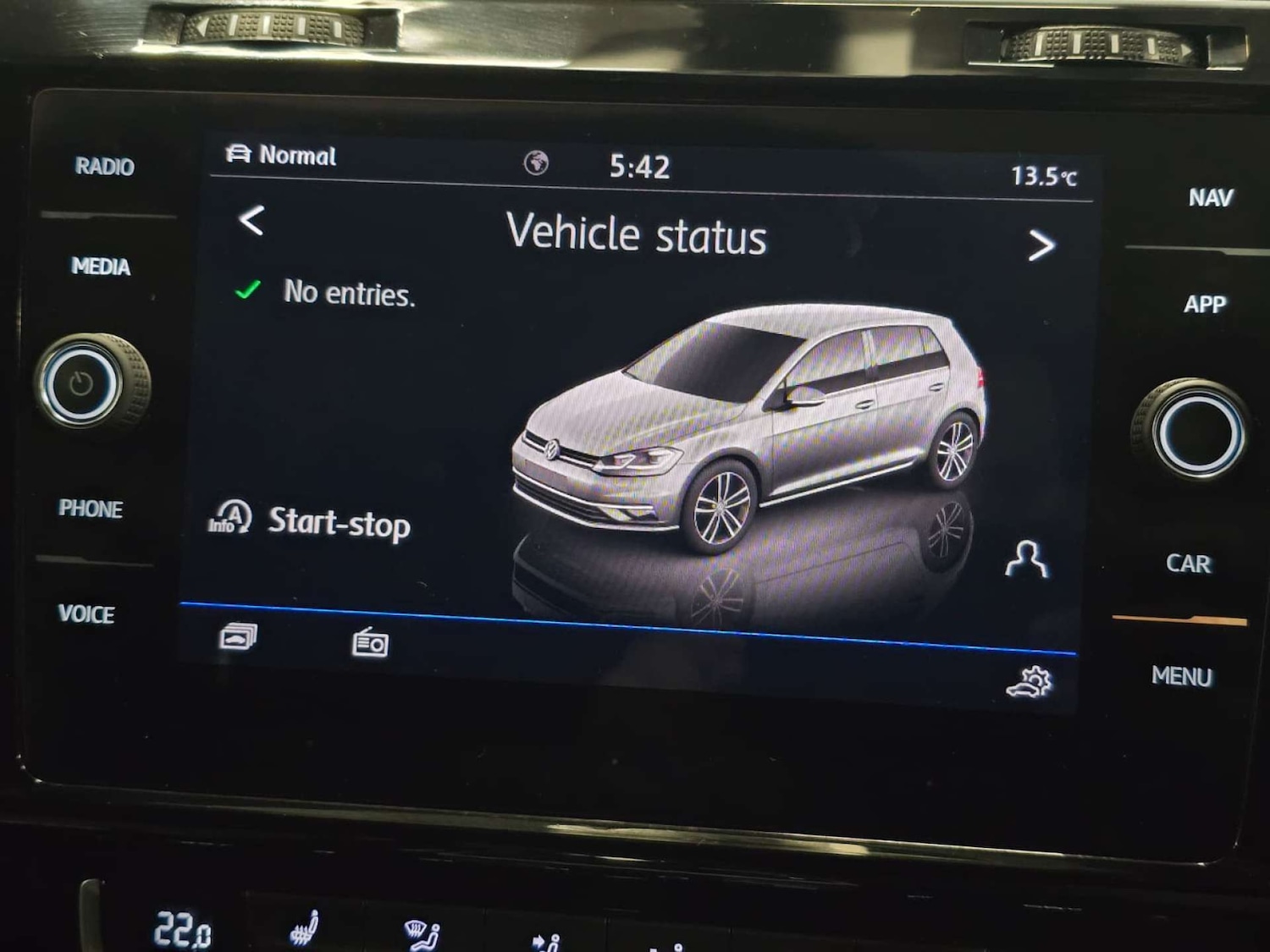 Used Volkswagen Golf 2018 for sale - 77656607: Photo 23