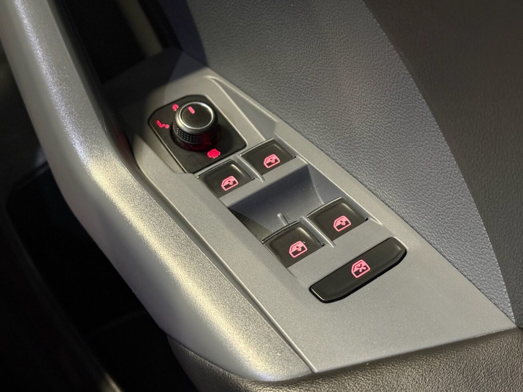 Used Volkswagen T-Cross 2019 for sale - 76640412: Photo 11