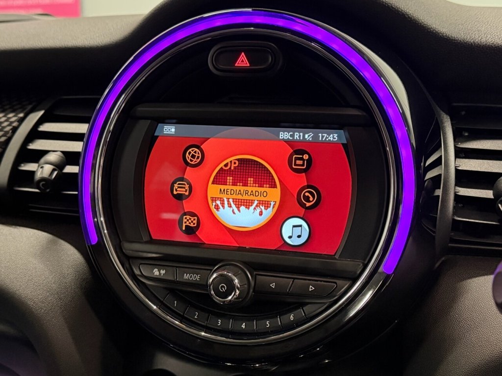 Used MINI Hatch 2018 for sale - 76698802: Photo 33