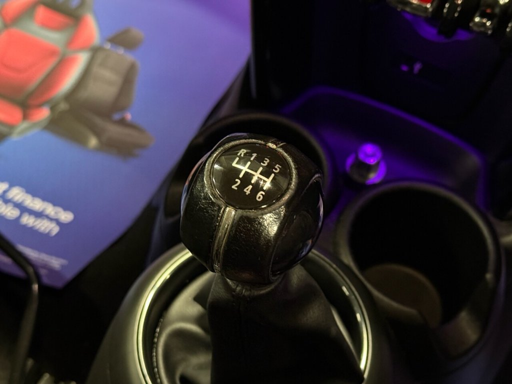 Used MINI Hatch 2018 for sale - 76698802: Photo 9