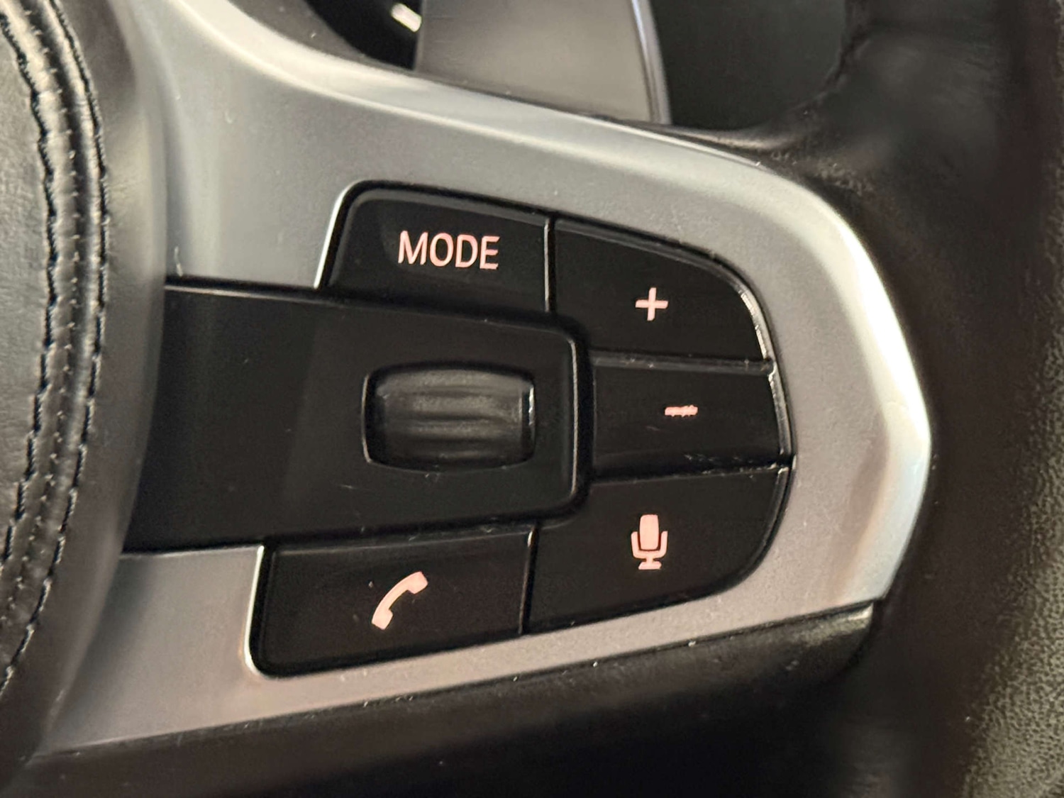 Used BMW 5 Series 2018 for sale - 78176807: Photo 45