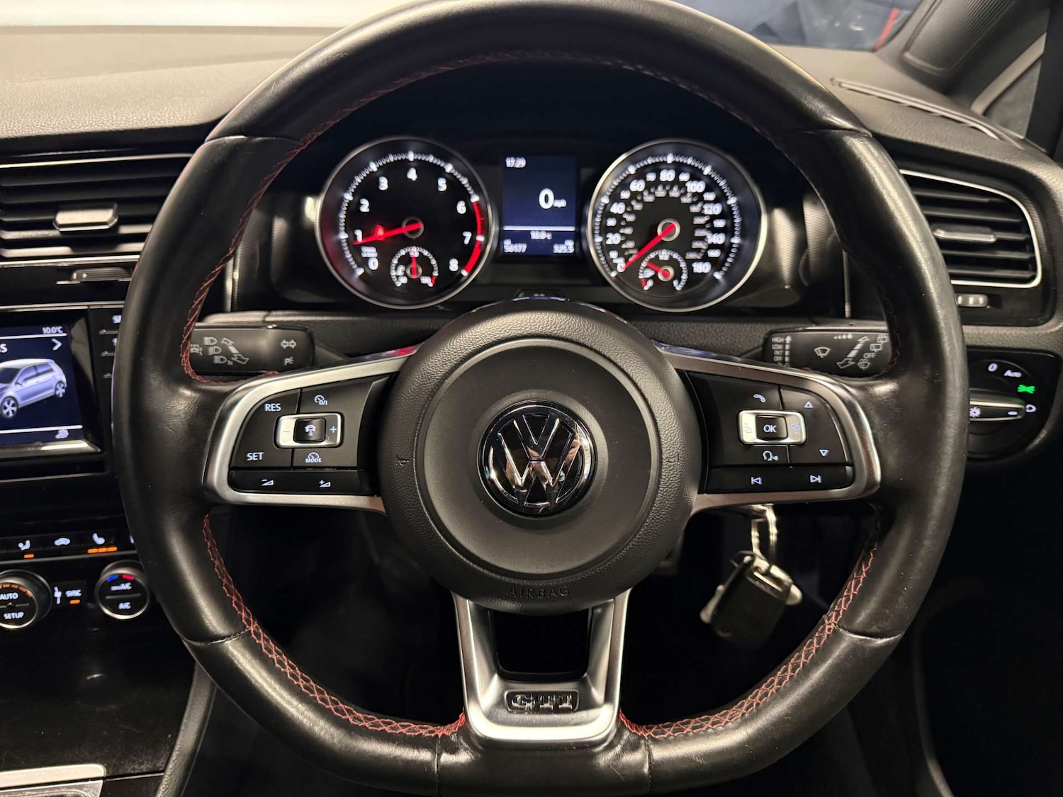 Used Volkswagen Golf 2014 for sale - 77531846: Photo 20