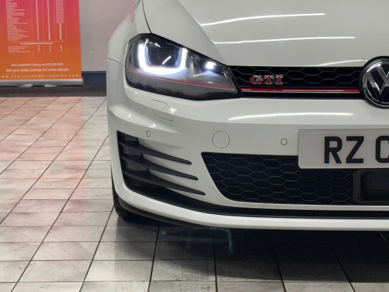 Used Volkswagen Golf 2014 for sale - 77531846: Photo 4