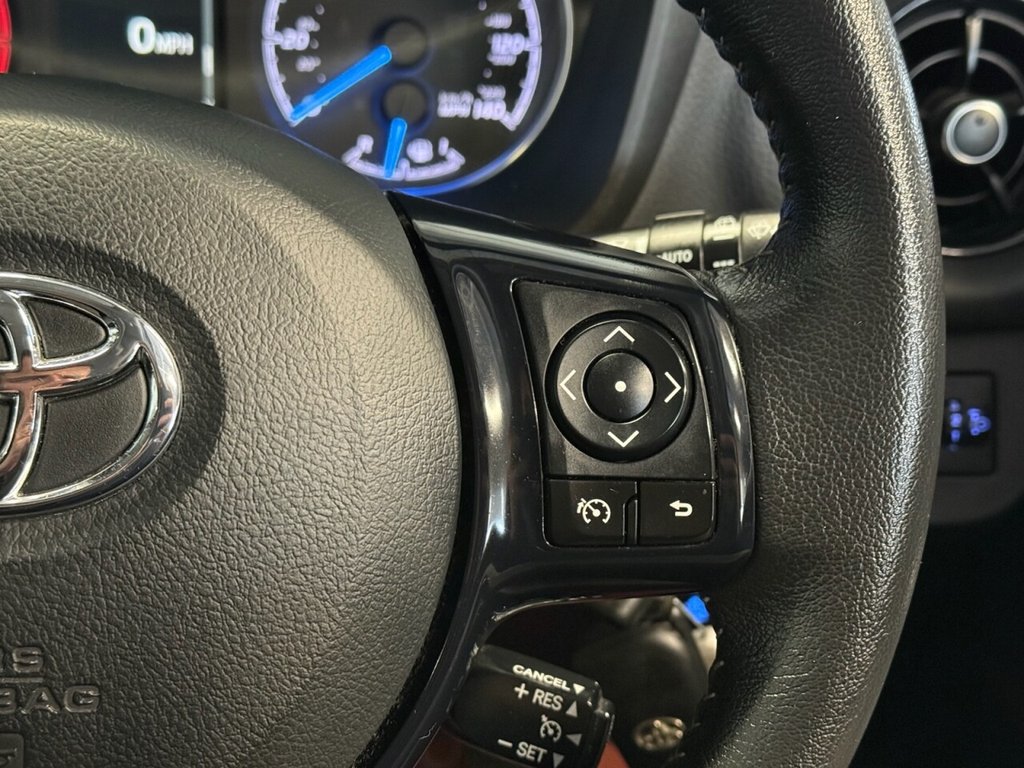 Used Toyota Yaris 2017 for sale - 76640392: Photo 11