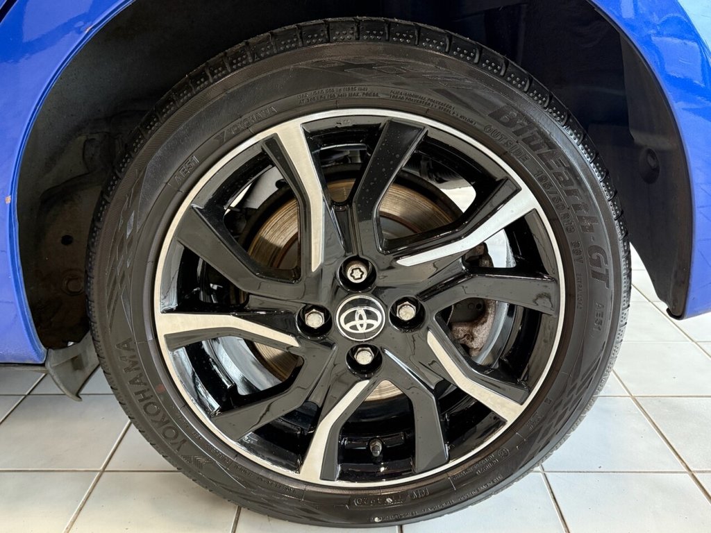 Used Toyota Yaris 2017 for sale - 76640392: Photo 26