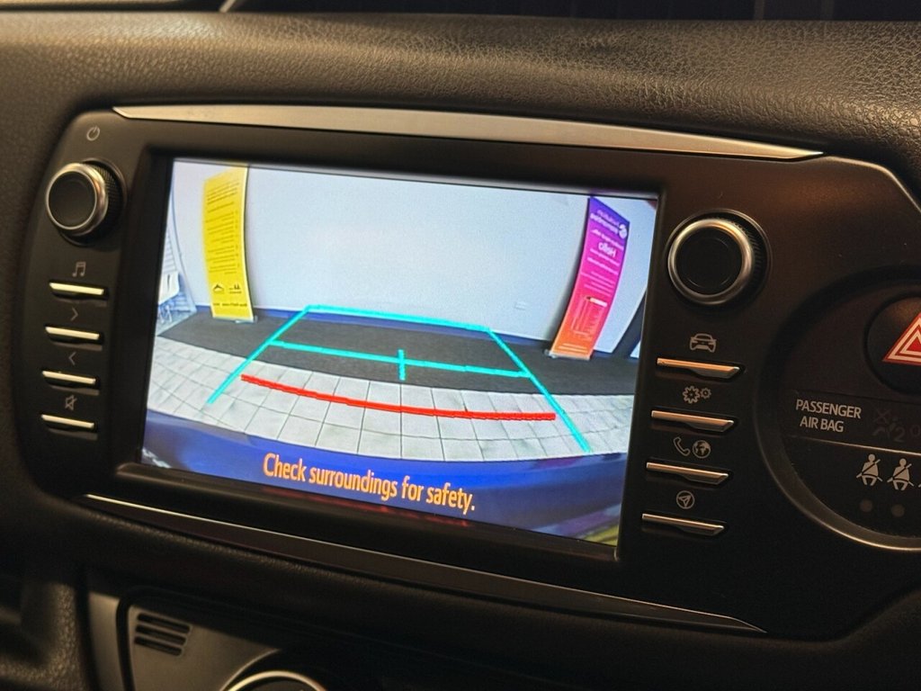 Used Toyota Yaris 2017 for sale - 76640392: Photo 6