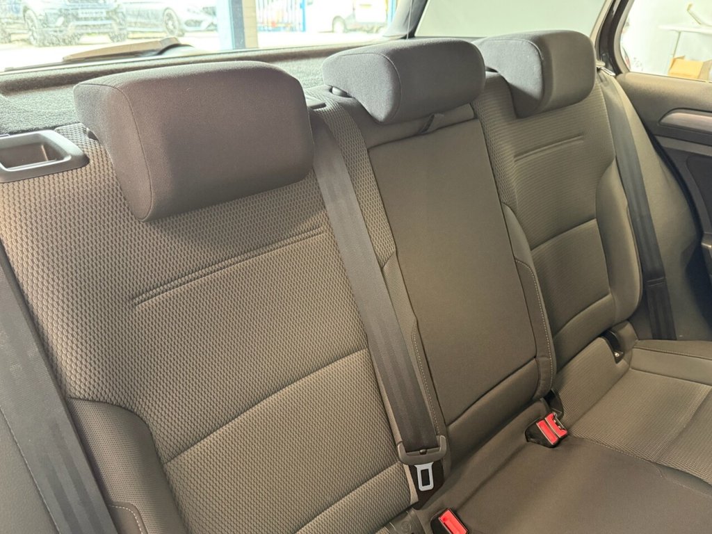 Used Volkswagen Golf 2018 for sale - 76640393: Photo 16