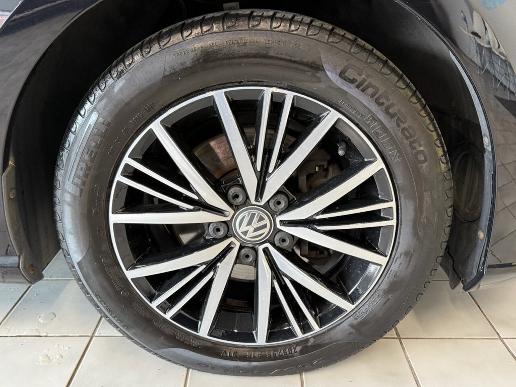 Used Volkswagen Golf 2018 for sale - 76640393: Photo 22