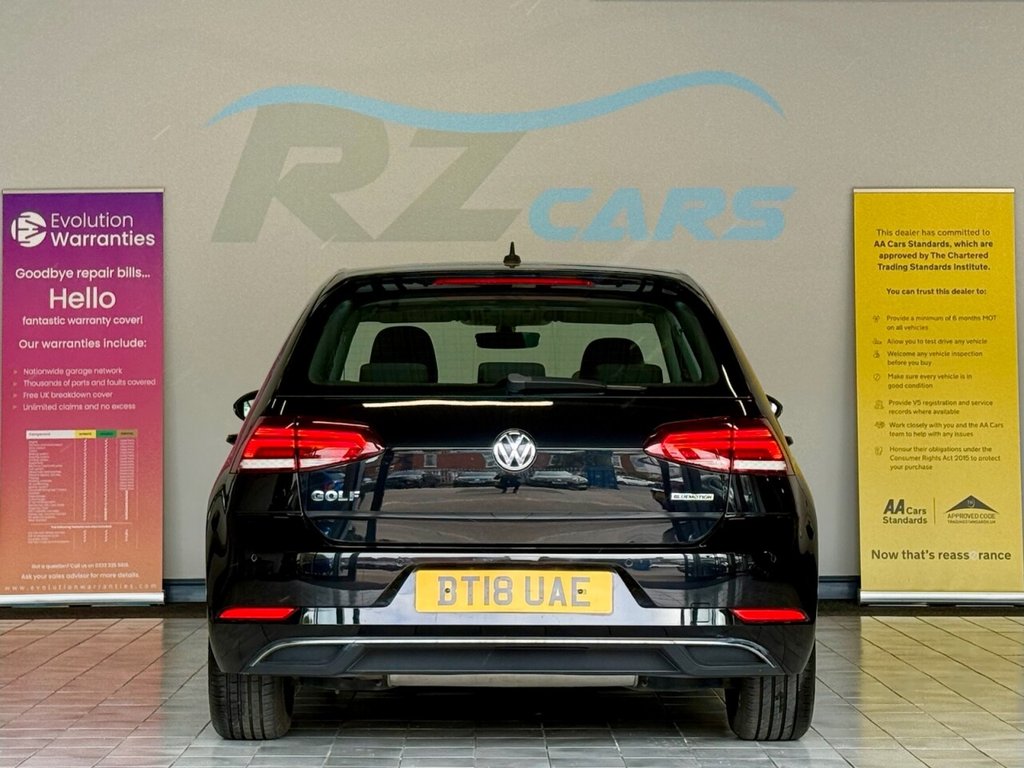 Used Volkswagen Golf 2018 for sale - 76640393: Photo 31