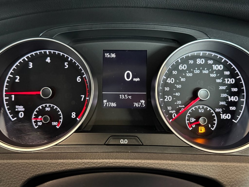 Used Volkswagen Golf 2018 for sale - 76640393: Photo 5