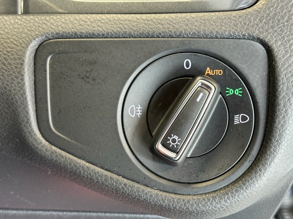 Used Volkswagen Golf 2018 for sale - 76640393: Photo 7