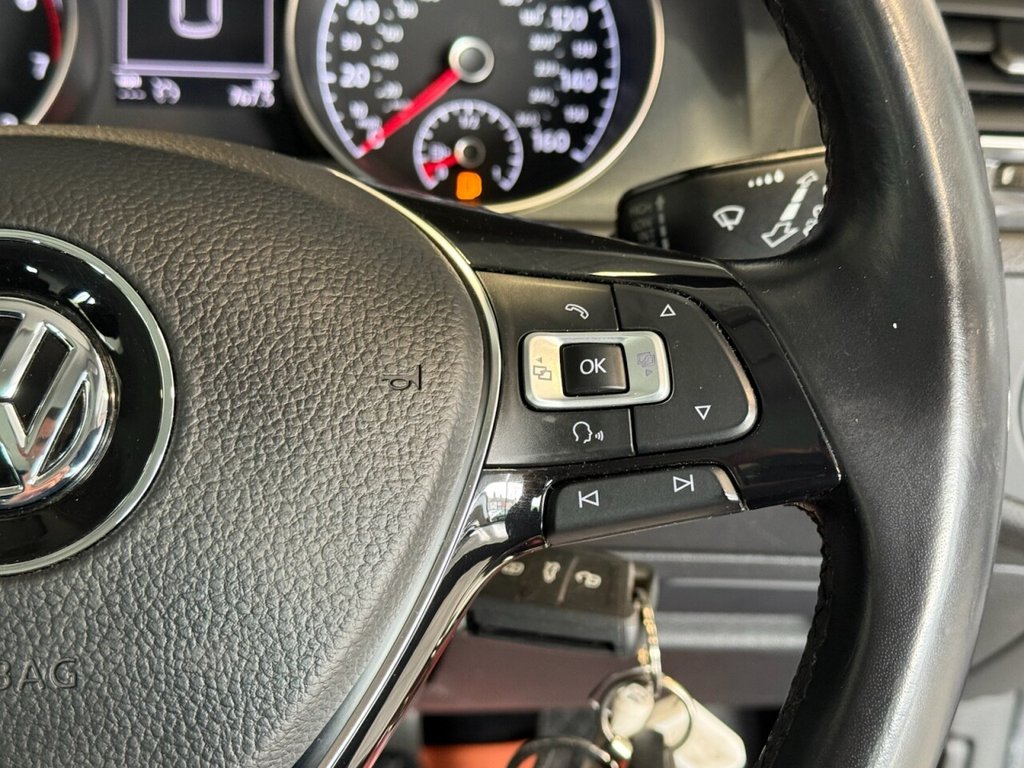 Used Volkswagen Golf 2018 for sale - 76640393: Photo 8