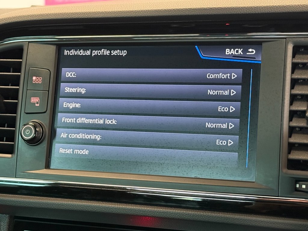 Used SEAT Leon 2020 for sale - 76640394: Photo 11