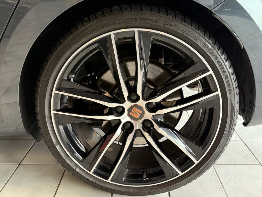 Used SEAT Leon 2020 for sale - 76640394: Photo 16