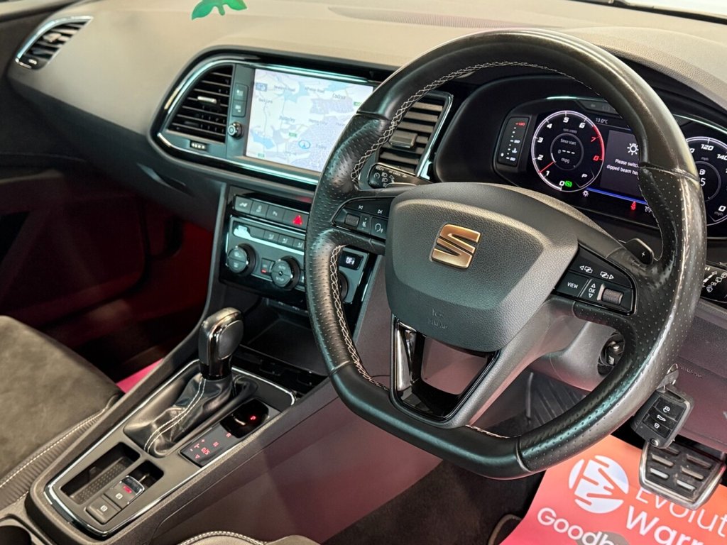 Used SEAT Leon 2020 for sale - 76640394: Photo 2