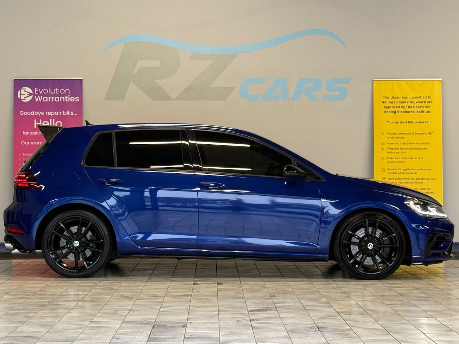 Used Volkswagen Golf 2017 for sale - 77394905: Photo 15