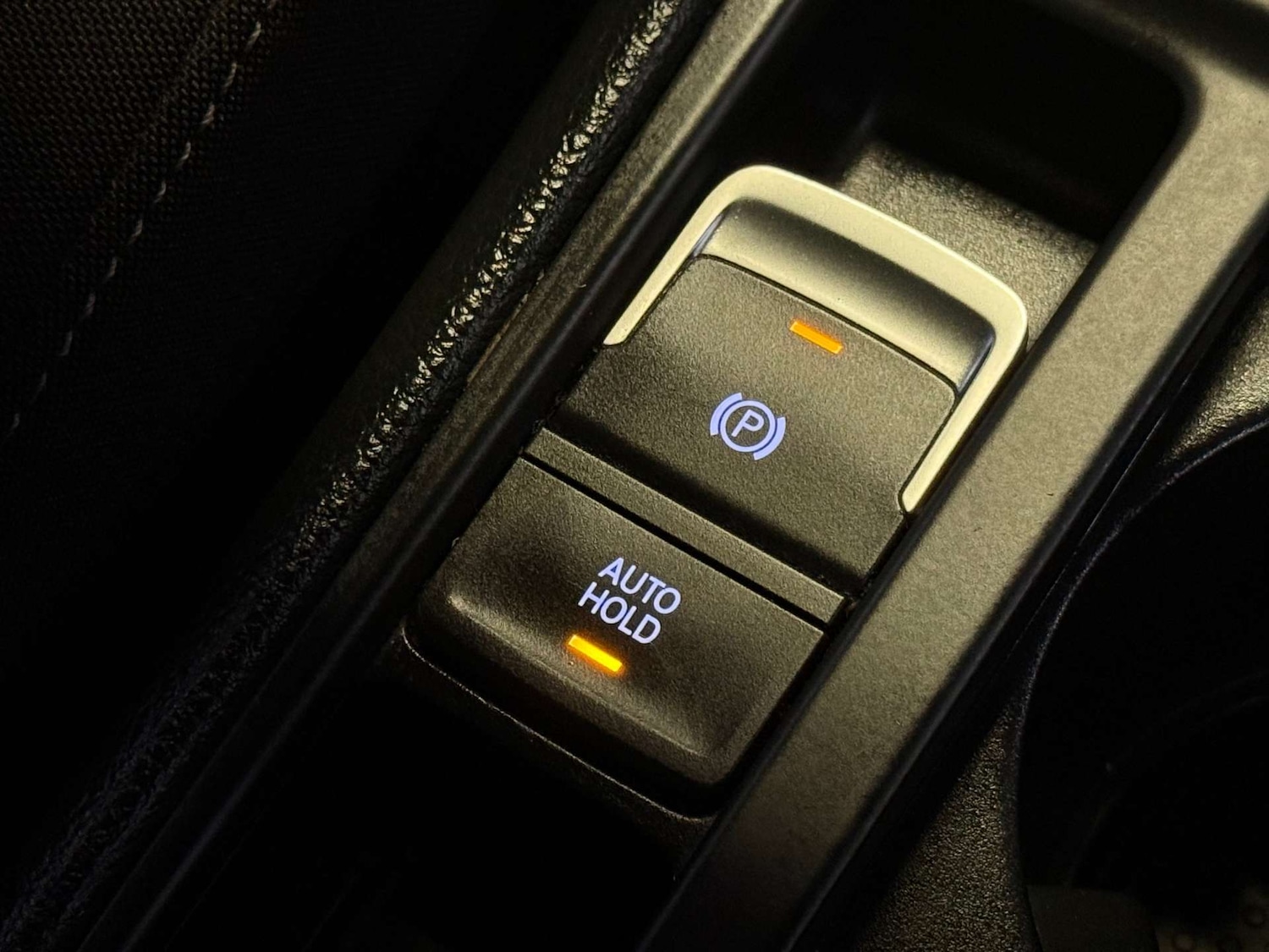 Used Volkswagen Golf 2017 for sale - 77394905: Photo 38