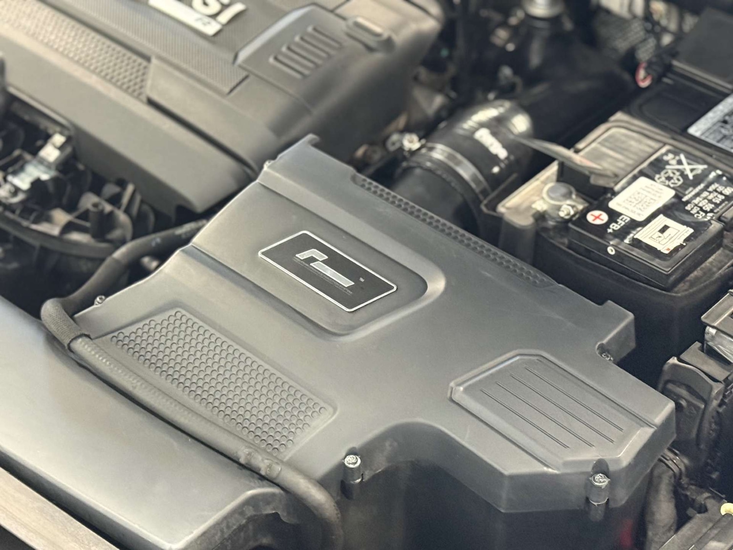 Used Volkswagen Golf 2017 for sale - 77394905: Photo 4