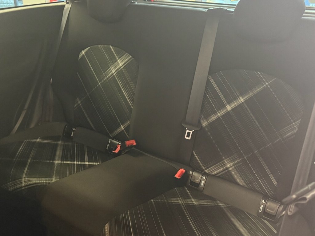 Used Vauxhall Corsa 2015 for sale - 76640404: Photo 26