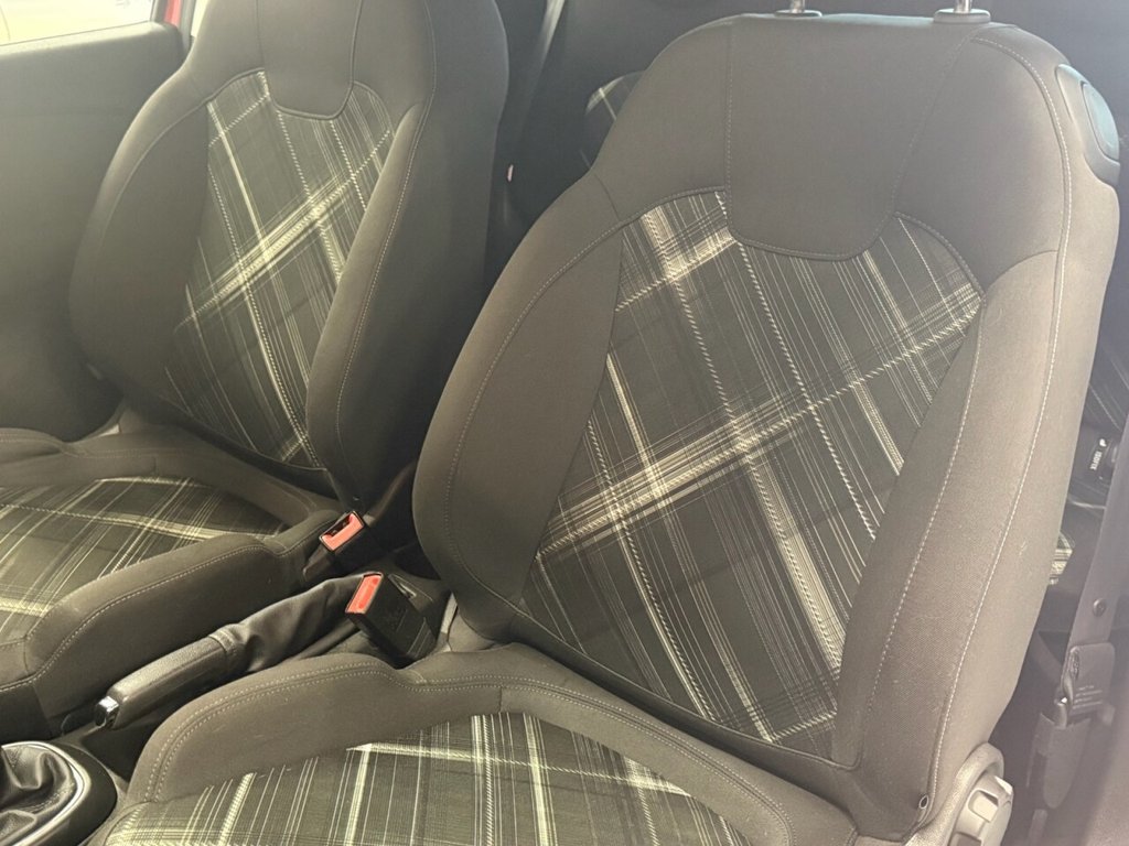 Used Vauxhall Corsa 2015 for sale - 76640404: Photo 27