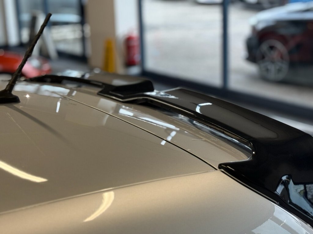 Used Volkswagen Polo 2016 for sale - 76640406: Photo 11