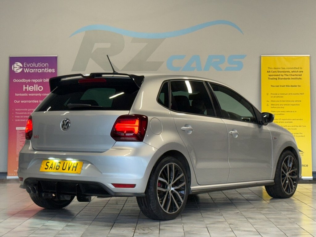 Used Volkswagen Polo 2016 for sale - 76640406: Photo 14