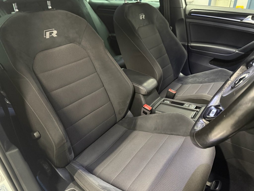 Used Volkswagen Golf 2018 for sale - 76640408: Photo 35