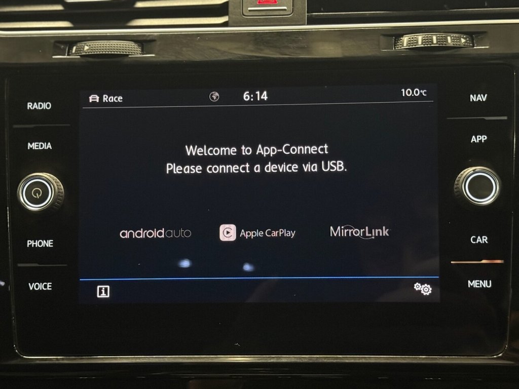 Used Volkswagen Golf 2018 for sale - 76640408: Photo 41