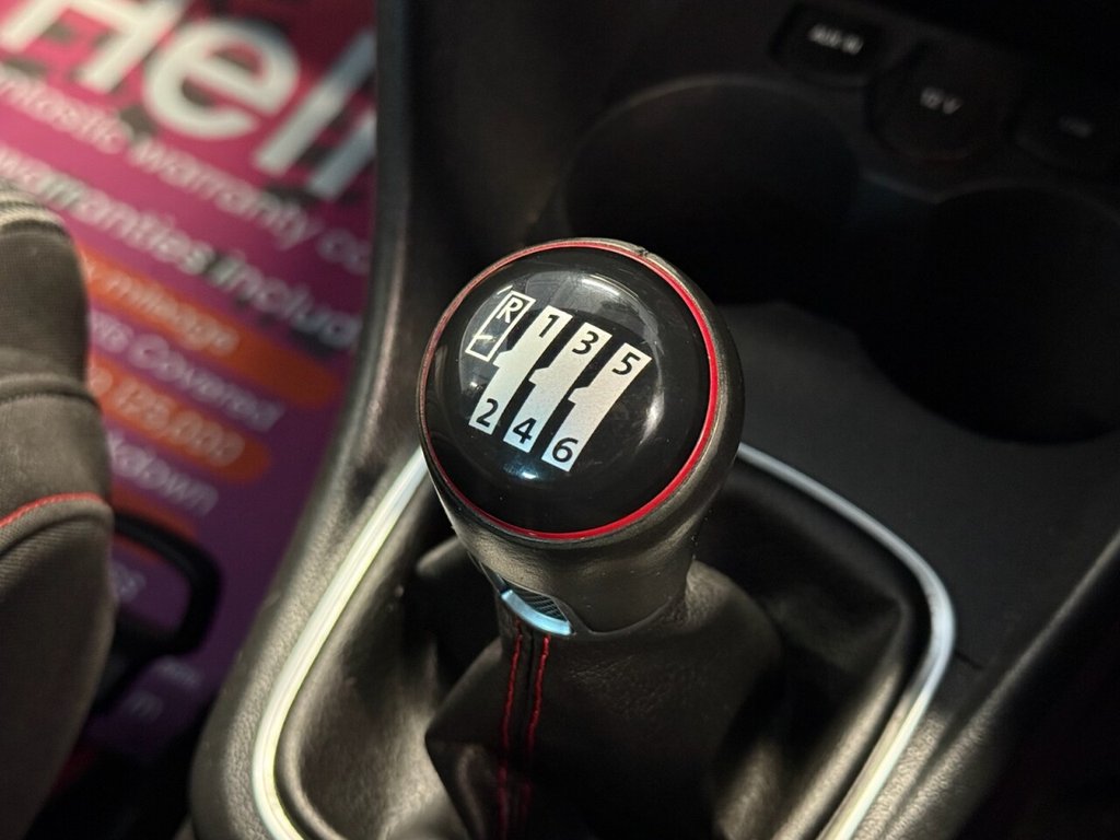 Used Volkswagen Polo 2017 for sale - 76640395: Photo 14