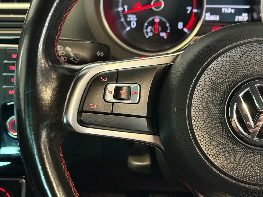 Used Volkswagen Polo 2017 for sale - 76640395: Photo 7