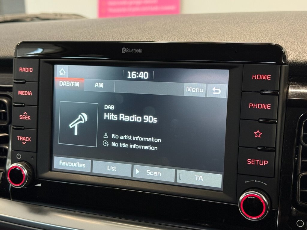 Used Kia Stonic 2020 for sale - 76640396: Photo 10