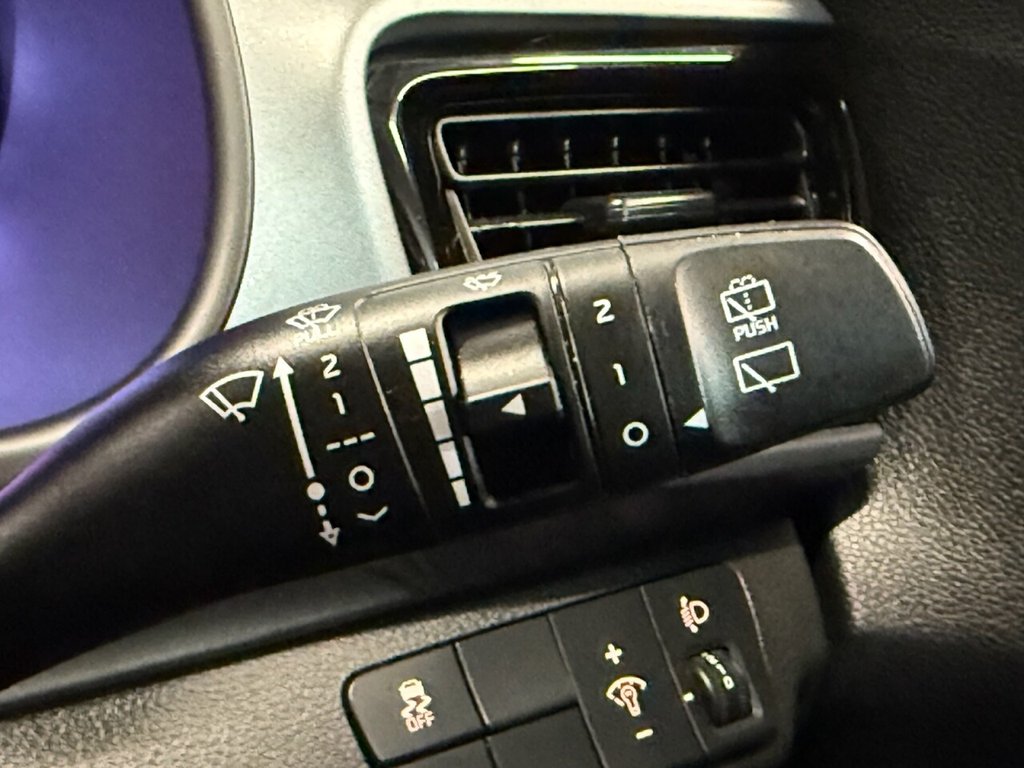 Used Kia Stonic 2020 for sale - 76640396: Photo 18