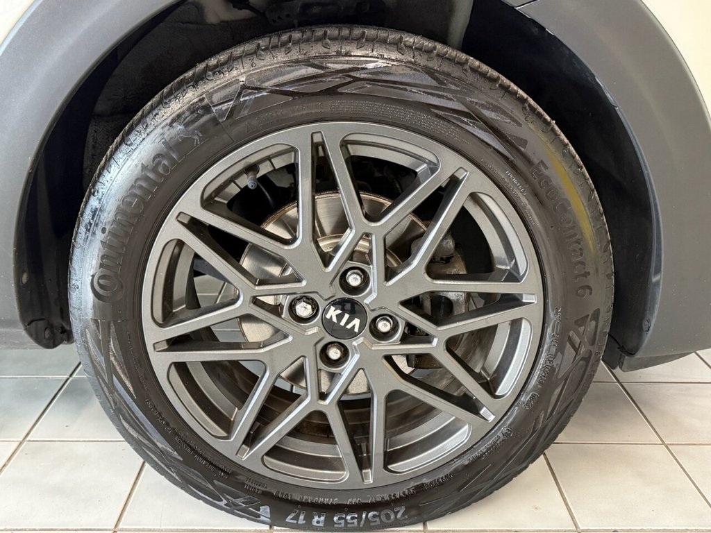 Used Kia Stonic 2020 for sale - 76640396: Photo 35