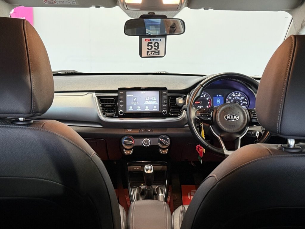 Used Kia Stonic 2020 for sale - 76640396: Photo 40