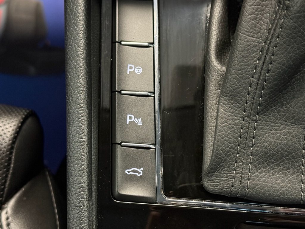 Used Skoda Superb 2019 for sale - 76640400: Photo 27