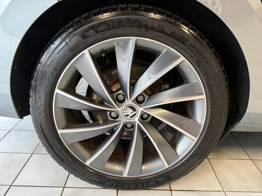 Used Skoda Superb 2019 for sale - 76640400: Photo 31