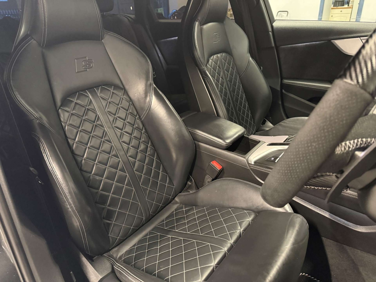 Used Audi A4 2017 for sale - 77682109: Photo 13