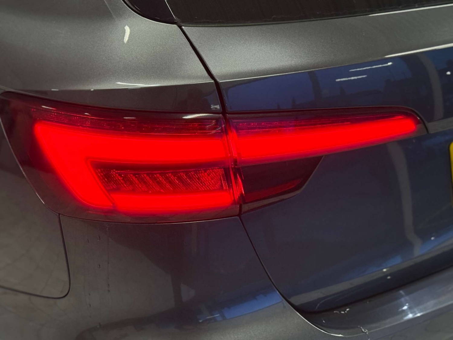 Used Audi A4 2017 for sale - 77682109: Photo 14