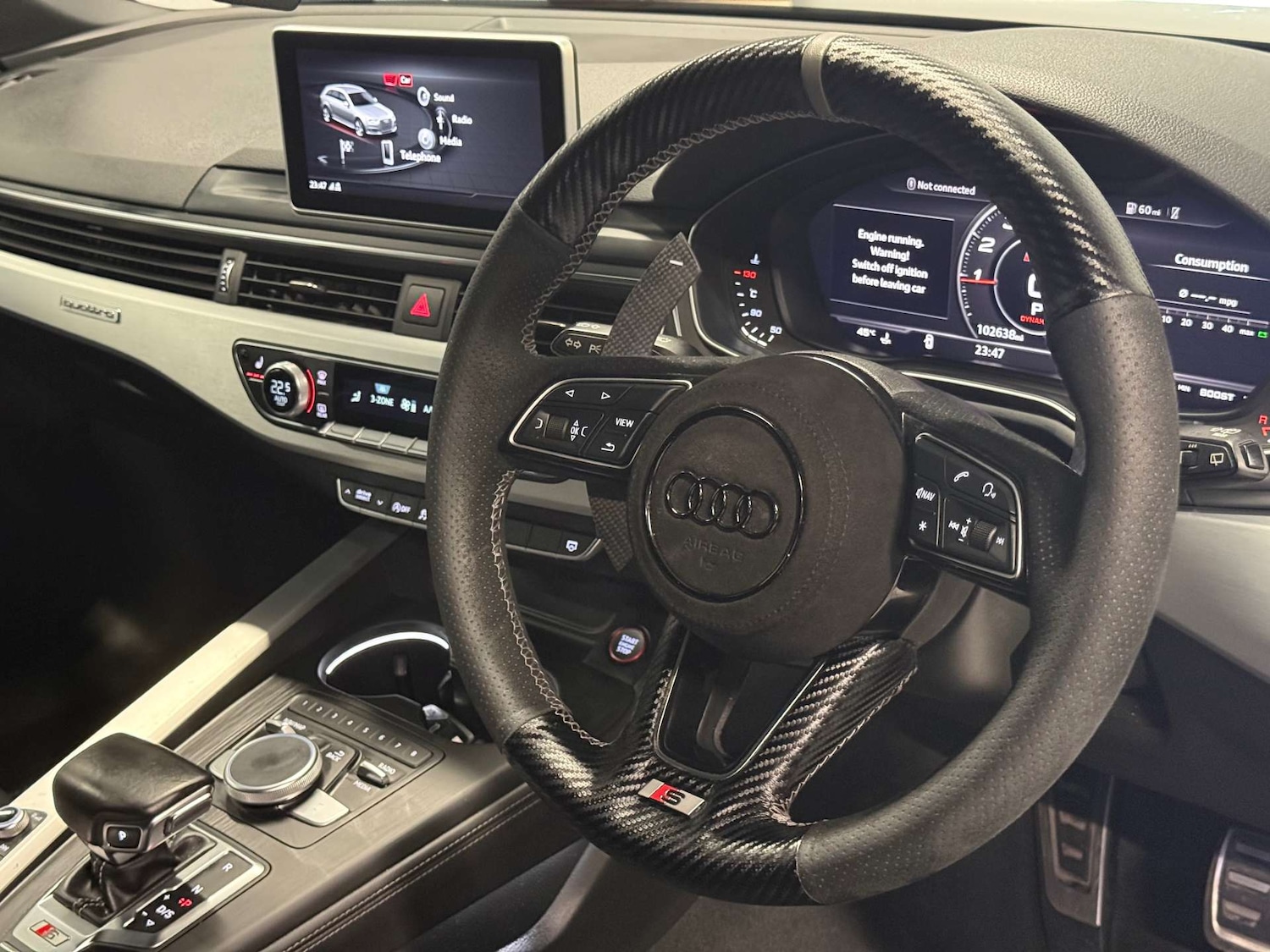 Used Audi A4 2017 for sale - 77682109: Photo 2