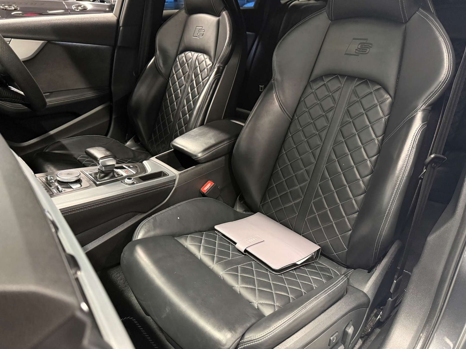 Used Audi A4 2017 for sale - 77682109: Photo 32