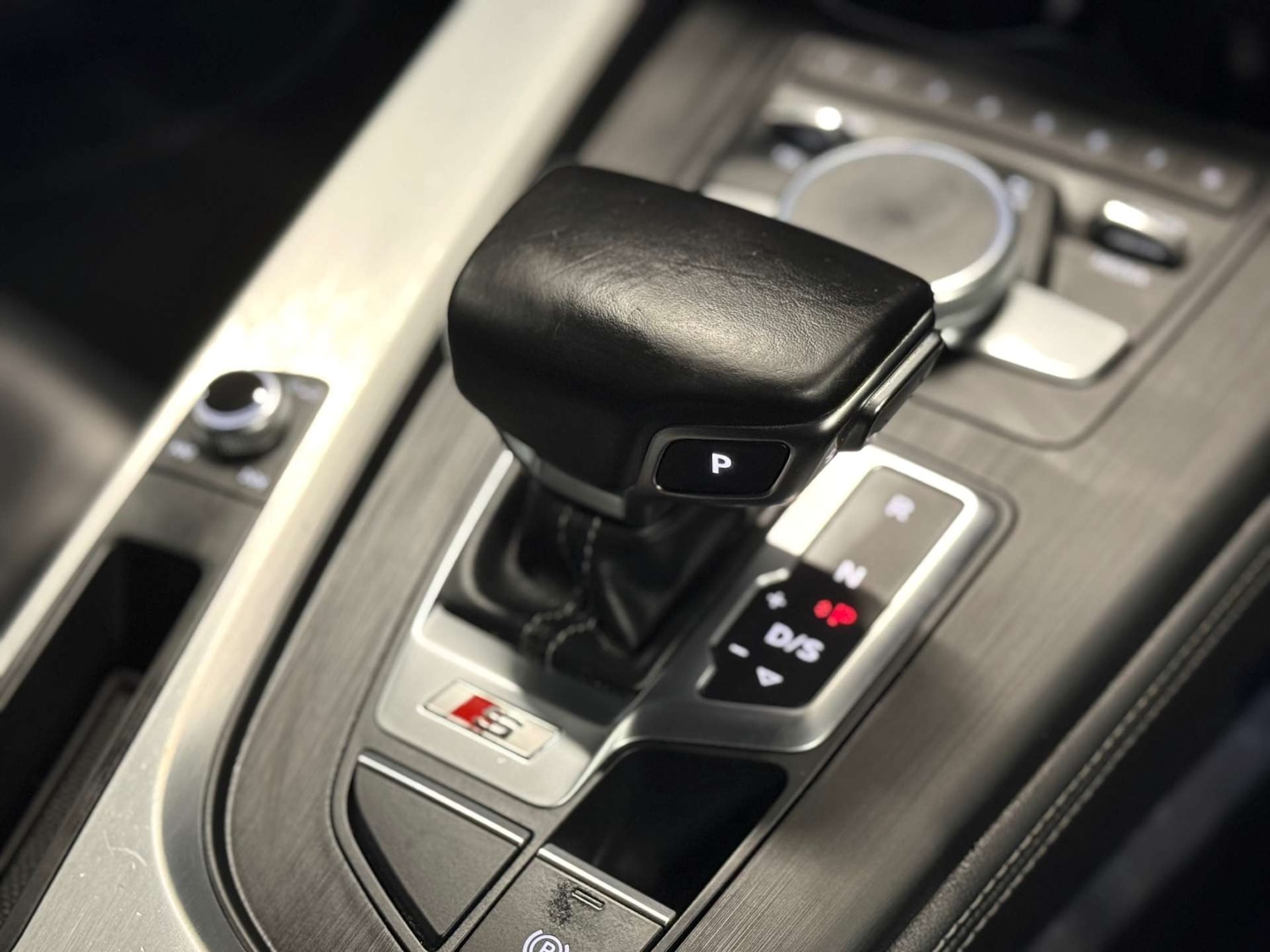 Used Audi A4 2017 for sale - 77682109: Photo 9