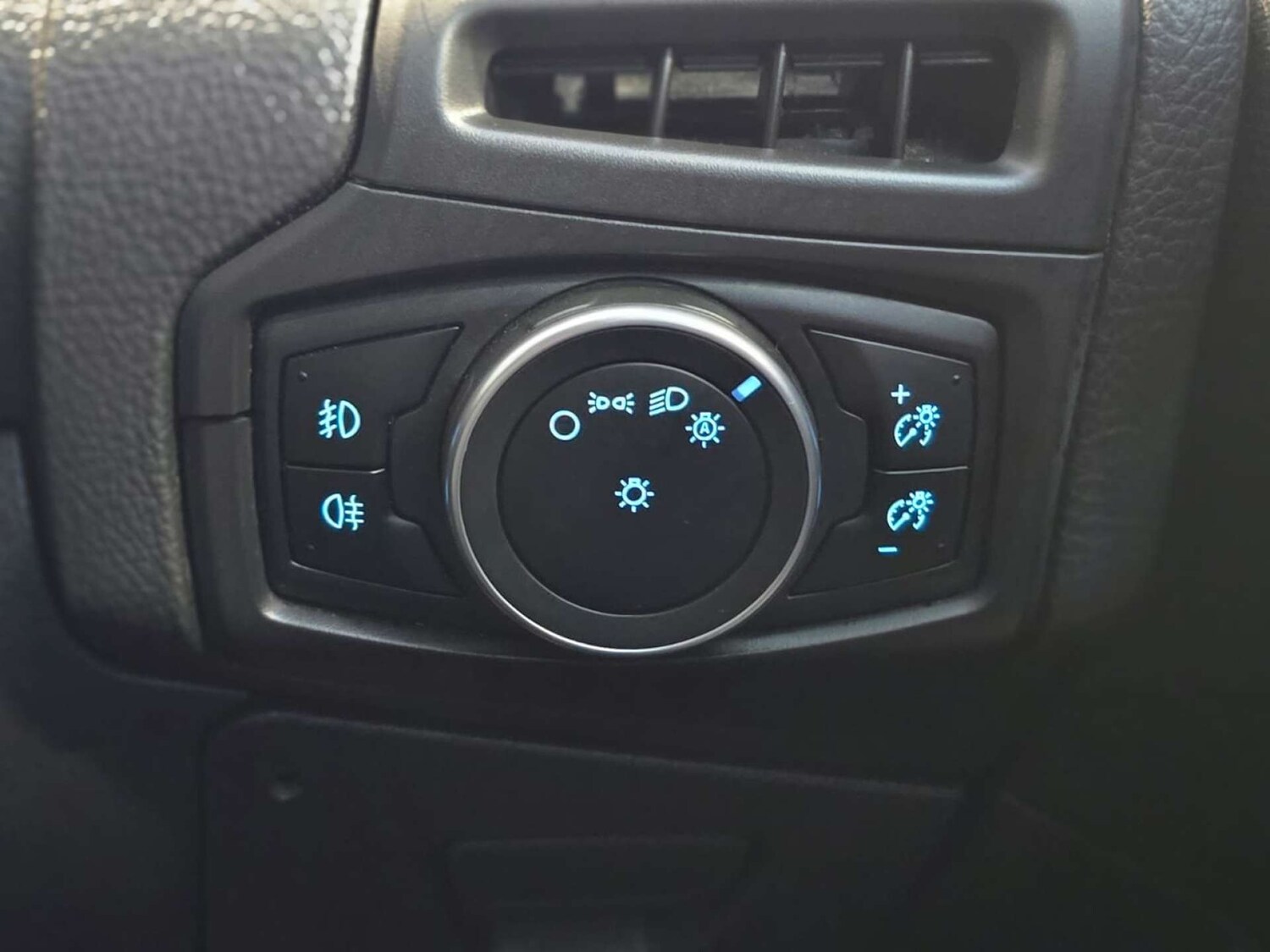 Used Ford Focus 2016 for sale - 78162724: Photo 32