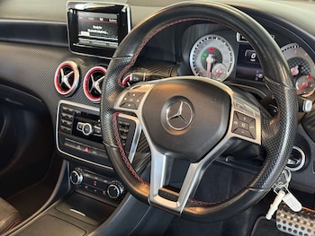 Used Mercedes-Benz A-Class 2014 for sale - 78122990: Photo