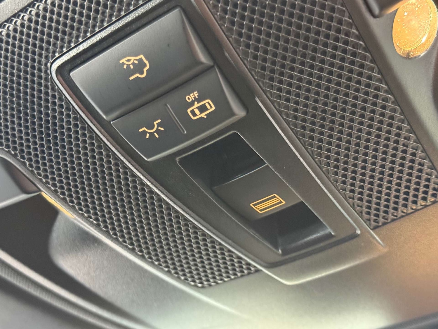 Used Mercedes-Benz A-Class 2014 for sale - 78122990: Photo 36